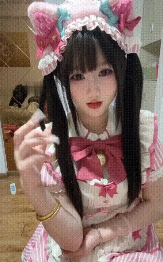 美腿/足控 六六❤️part2 丝足06学生主 嫌弃脸翻白眼 JK制服【29v+11g】