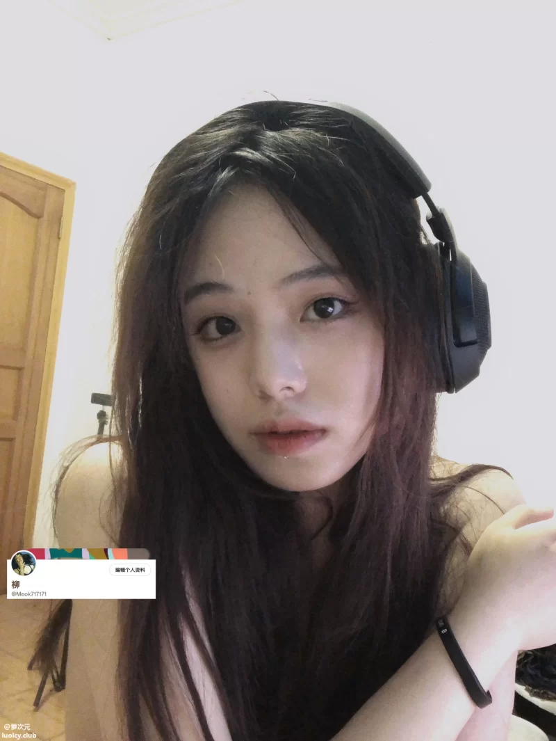 美女御姐 推特30多万粉的书法女神-白蕾丝-粉穴粉乳头 情趣调教【10v736p+3.59G】