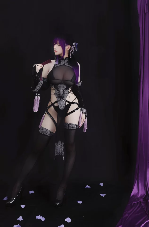 国产coser 幼愛youmeko –  全套22期[7.2G-2025.5]【760P++7.2G】