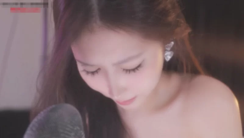 ASMR 斗鱼ASMR超美主播[小一熟了]5月最新-小皇冠+5分钟道具表情挑战【2V+52M】