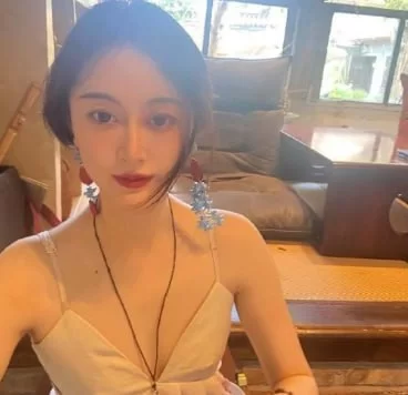 各种门 河北艺术职业学院极品校花❤️王丽莎❤️私下淫乱偷情【1v15p+111M】