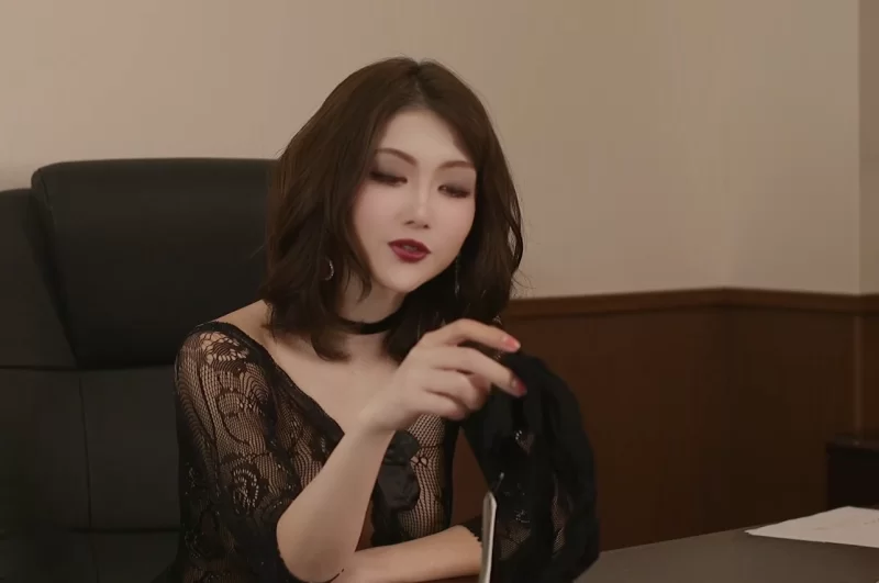 日韩AV [美颜]SDDE-625 房间结界特别篇～欢迎来到我的淫乱学园【2v+11.2GB】