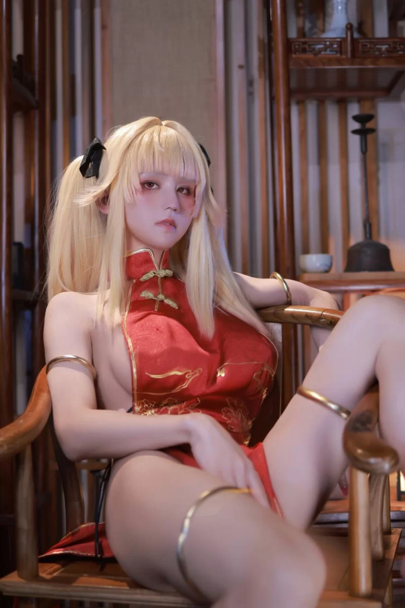 国产coser 桜满三时 萌姬联合 旗袍 [95P-1.01GB]【95P+1G】