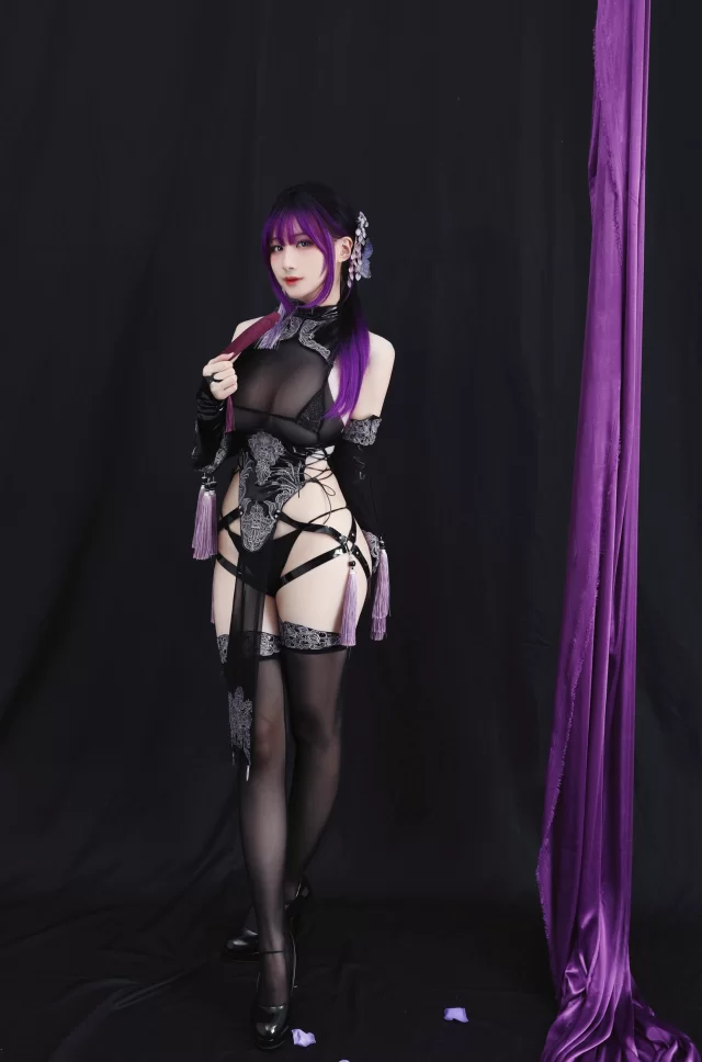 国产coser 幼愛youmeko –  全套22期[7.2G-2025.5]【760P++7.2G】