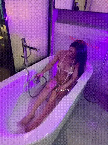自拍 秀人网 媛宝儿✨高颜值美女 奶大奶头粉大尺度漏三点！【5v88p+2.3G】