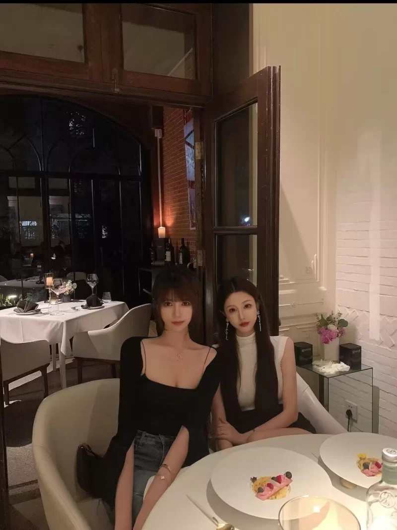 高颜值 背德人妻 用大鸡巴卸下她的高冷外表 见证她和平时不一样【1+1578MB】