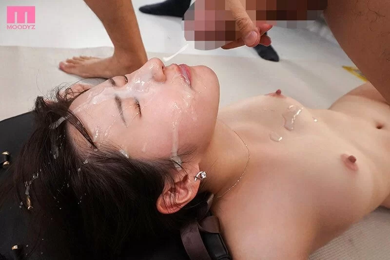 3p/多p 5.8.7瞄准闪亮新卒OL的痴汉集团黑暗堕落强暴无声轮奸 一之【1v+1.9g】