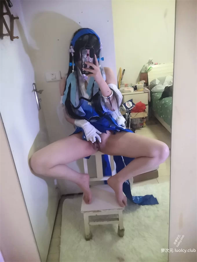 福利姬 心上椰 – 新增 [老图新发] 10分钟 Cos西施制服【39P3V+1.18G】