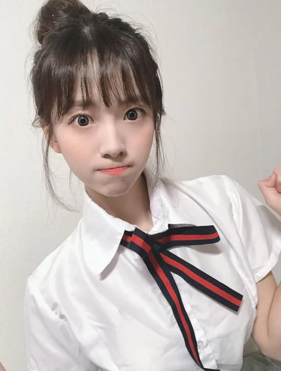 福利姬 李素英leeesovely生活照与福利 高清压缩版 小硬盘的福音【p870v221+13.9G】
