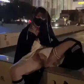 高颜值 婴儿肥的可爱萝莉，天然白虎嫩逼，饱满大胸脯！[大叔【2+1625MB】