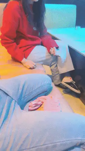 高颜值 我就喜欢看18岁学生妹，[小熏很粉]，实在是粉粉粉，推荐【2+3970MB】