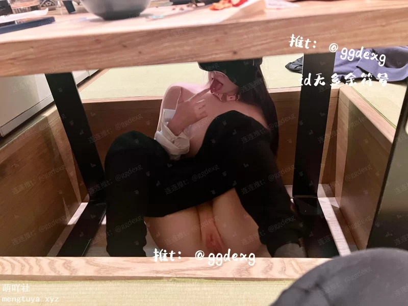 合法萝莉 需要一只这样的全能小母狗吗？会舔会露,带着她可以满足你【300P44V+1.3G】