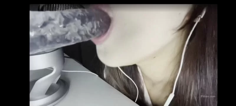 ASMR B站 楠楠nn是个胆小鬼 赶上看片了 一币速来白嫖【1+100M】