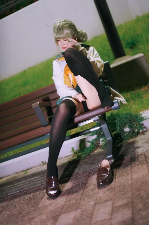 国产coser 幼愛youmeko - 小琪舞 JK制服 48P-787M【48P+787M】