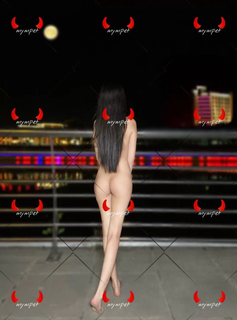 美女御姐 极品身材女神蜜桃臀[mympet]露出做爱【255p117v+3.2G】