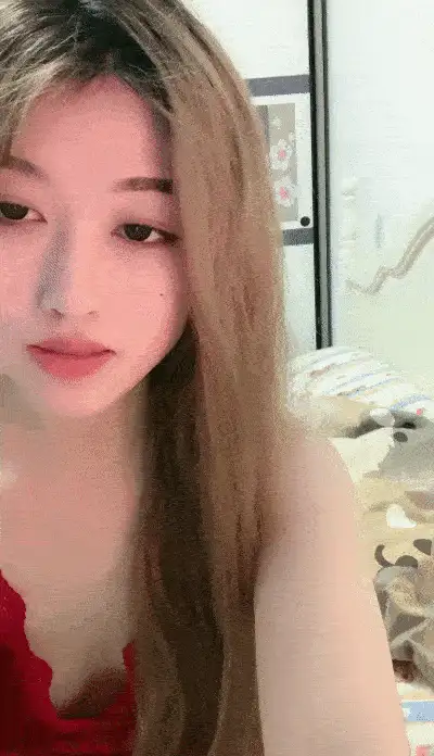 高颜值 近期下海美女小姐姐！性感睡衣居家誘惑！翹臀多毛騷穴【1+725MB】