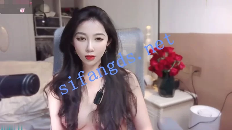 直播 StripChat超人气巨乳熟女御姐 Vyizh 极度罕见开票秀！5月最新【3v+600m】