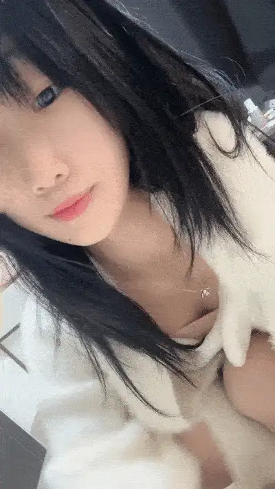 高颜值 80多斤苗条妹妹！贫乳超粉嫩穴！脱下内裤展示，翘起屁股【1+1202MB】
