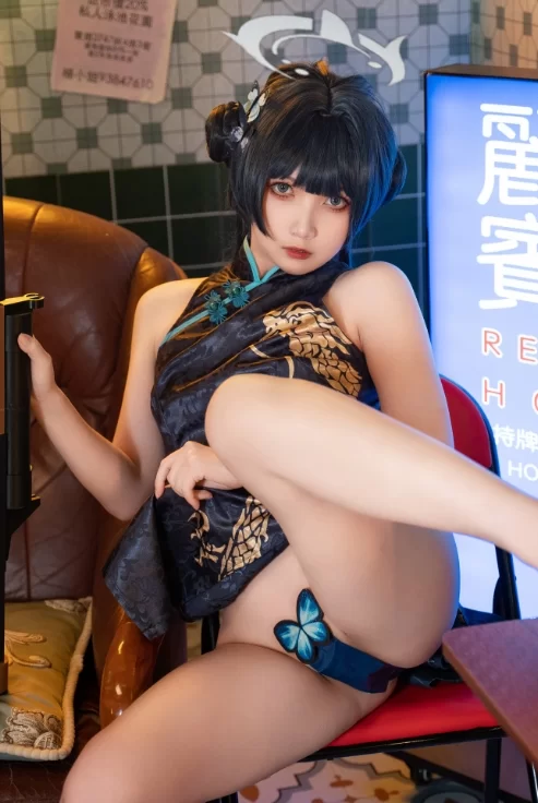 国产coser 小和甜酒 - 妃咲 195P+1V-650M【195P+1V+650M】
