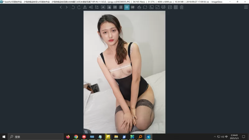唯美写真 LISS丽丝作品：少有的极品校花【4v600p+11.5G】
