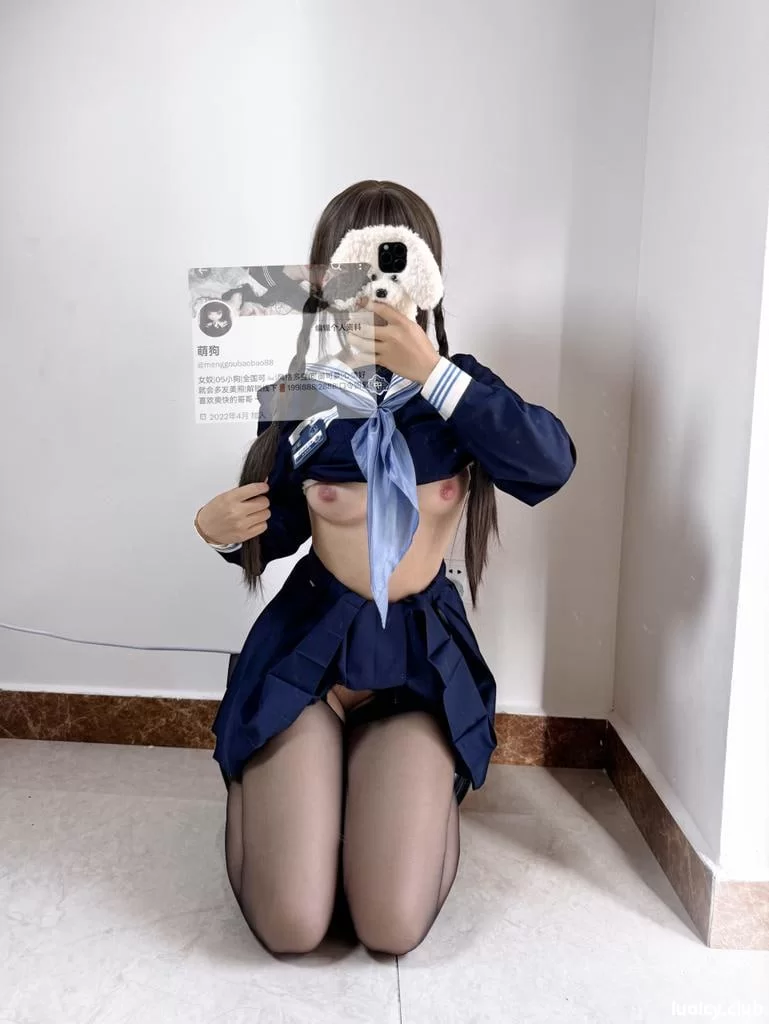 福利姬 顶级双马尾白虎小萝莉美女 萌狗youquanbaobao – 户内外露出【2V63P+153M】