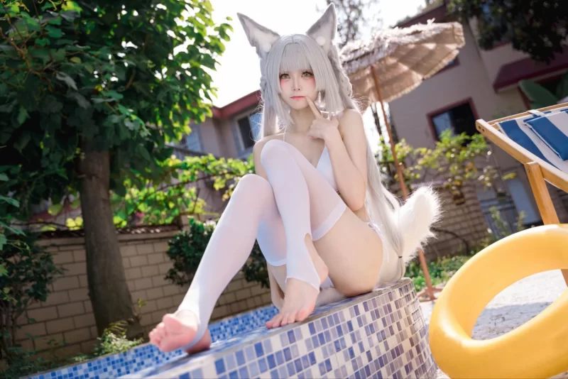 国产coser 九柒喵 －朝凪泳装 [29P-241MB]【29P+241M】