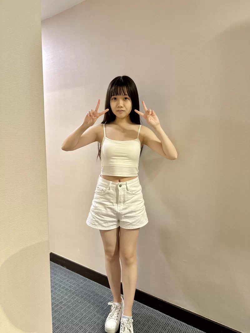 自拍 [云盘高质露脸A级泄密]苗条清纯女大学生私下究极反差【22v10p+862M】