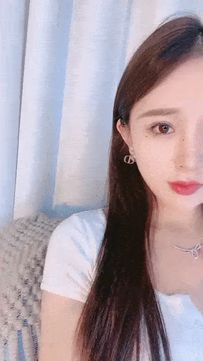 美女御姐 顶级尤物颜值女神！好久没播回归！极品修长美腿，全身【1v+592m】
