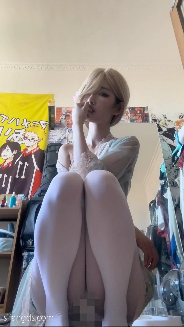 福利姬 抖音50万网红福利姬少女 行简 最新高价定制脸B同框道具爆菊双插 视频福利合集【2v+1g】