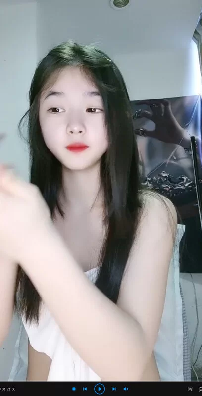 高颜值 推荐！女神首次啪啪秀~[高端女帝]双洞齐开！高潮爽喷【2+1414MB】