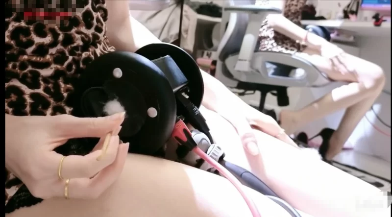 ASMR [秋水asmr]今天枕在姐姐腿上睡吧【1V+125M】