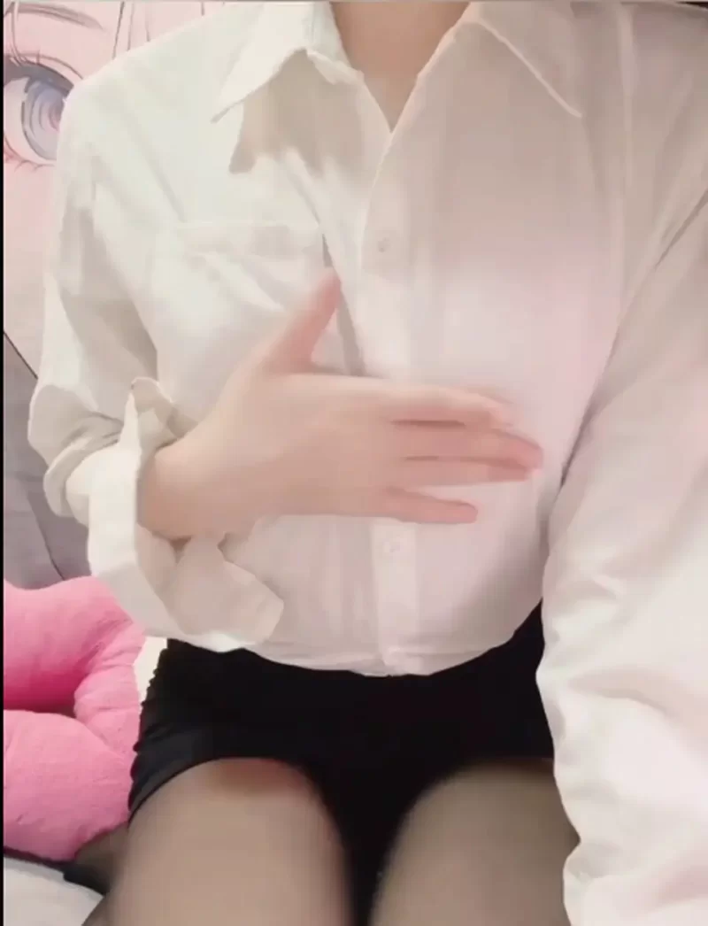 少妇 ⭐优-全-帮搬✅福利姬-佐美-新 OL主人妈妈✅【1V+172MB】