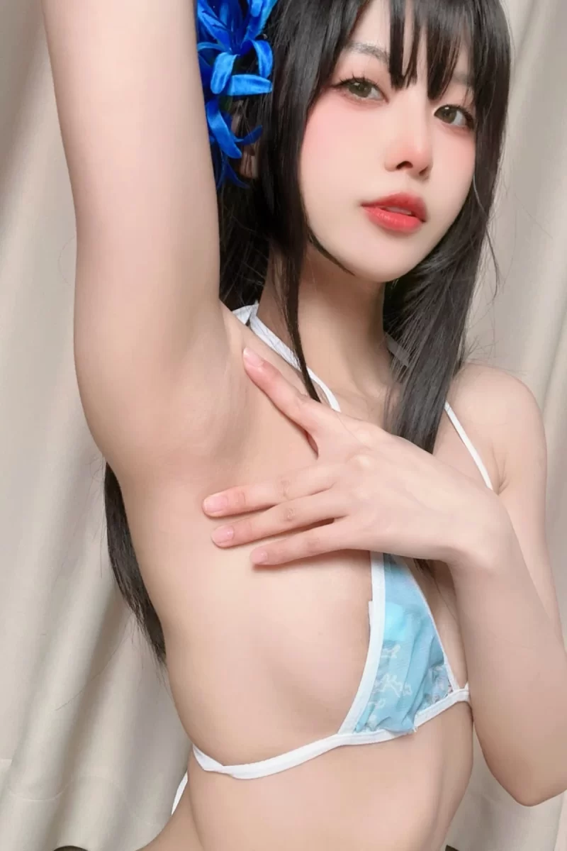福利姬 布丁大法(发条少女) NO.131 一线天 超绝大屁股【17P+2V+244M】