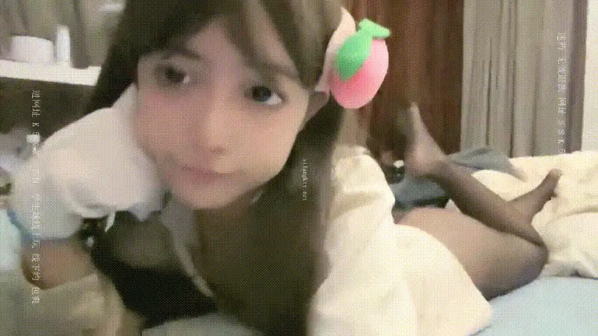 自拍 音乐才女[恩惠]早期大厅+密码房录屏+KTV直播【6V+2.73G】