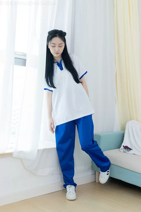 腿控足控 物恋传媒 NO.2241 美兔-板鞋、黑网袜、校服裤里丝[155P+1V／4.【155P1V+4.28G】