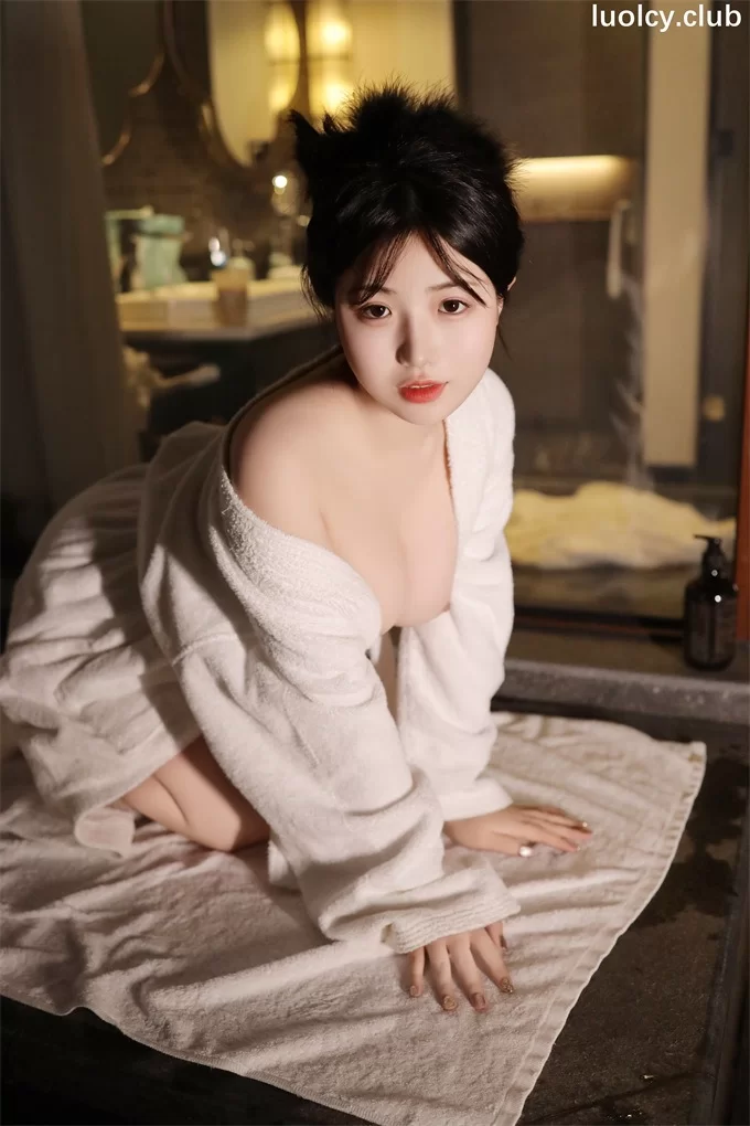 福利姬 陈小花 – (清纯JK+spa摸油)【183P+1.13G】