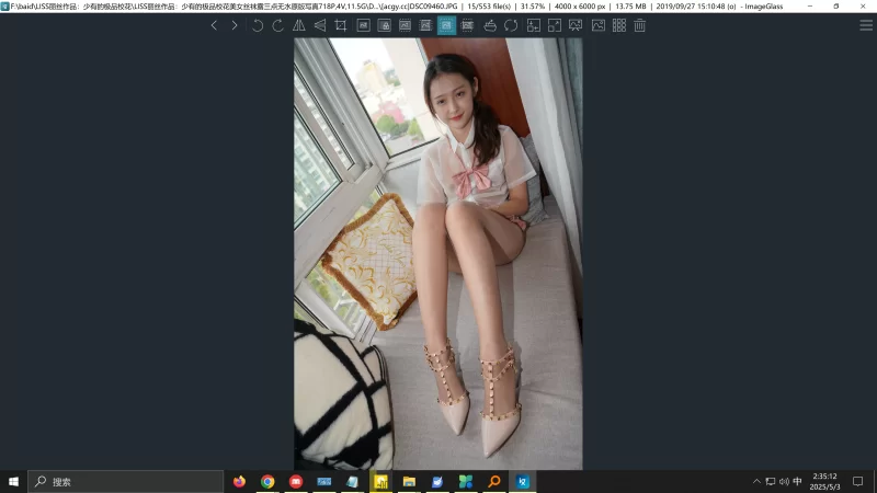 唯美写真 LISS丽丝作品：少有的极品校花【4v600p+11.5G】