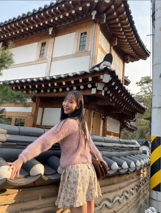 福利姬 李素英leeesovely生活照与福利 高清压缩版 小硬盘的福音【p870v221+13.9G】
