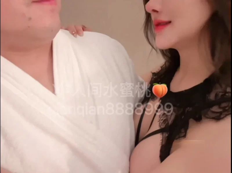 绿帽&换妻 推特绿帽[人间水蜜桃〗与喜爱御姐的单男性爱私拍3p福利合【29v+1G】