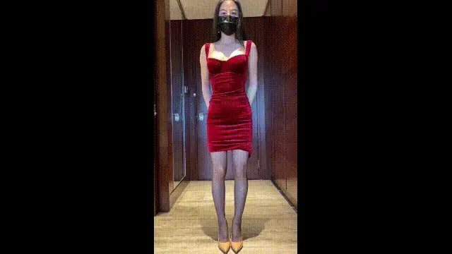 自拍 PUA摄影师，模特群约拍身材苗条长发气质美女，一字马坚挺美乳，想要合作，需要潜规则?【多p+v+3.33G】