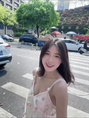 美女御姐 抖音福利 超多粉丝美女  侯飞飞 性爱XO揉奶1V1裸聊 奶美B也美【27v+1.12g】