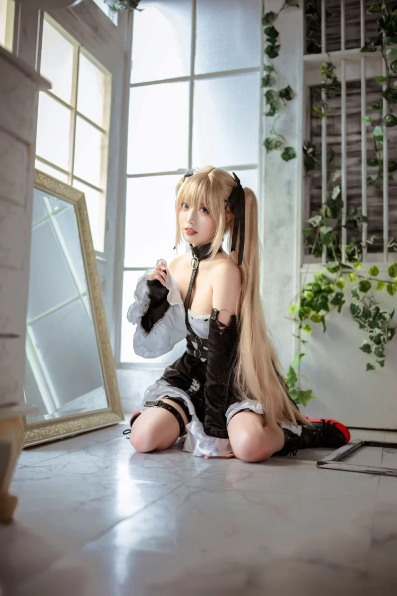 国产coser 切切celia－ 玛丽萝丝 [33P／201MB]【33P+201M】