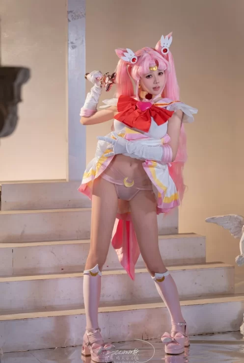 国产coser 咬一口兔娘 - 小小兔大危机 小剧场  74P+1V-1.82G【74P+1V+1.82G】