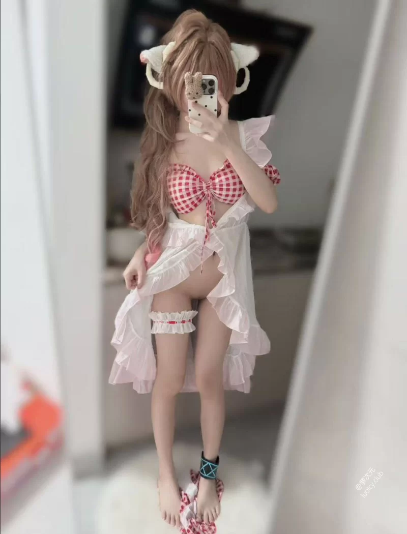 合法萝莉 萌梨涡@886_QwQ – [388门] 11分钟 顶级Cos白虎萝莉订阅【9v+770m】
