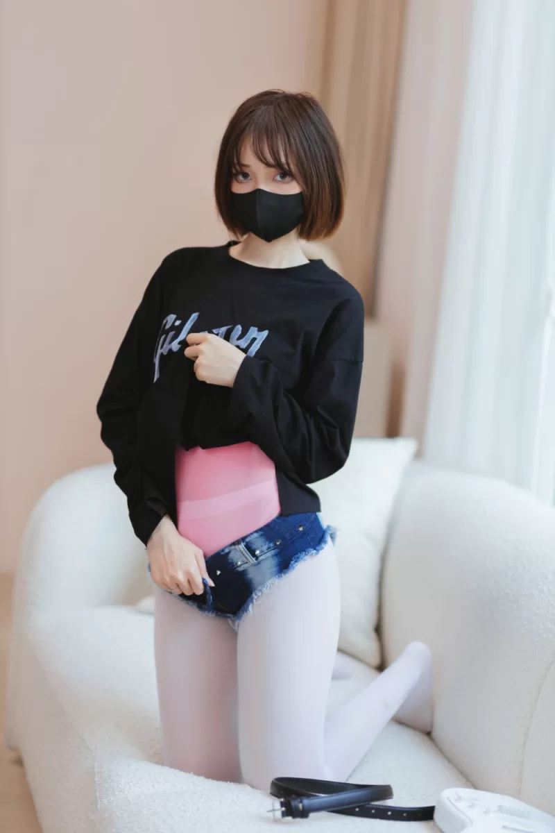 国产coser 洛桑w伊梓 升玖老师 [38P-406MB]【38P+406M】