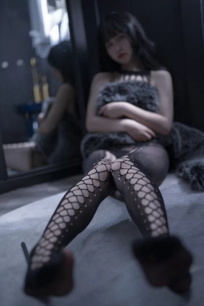 国产coser 晕仔合集【npnv+11.87G】
