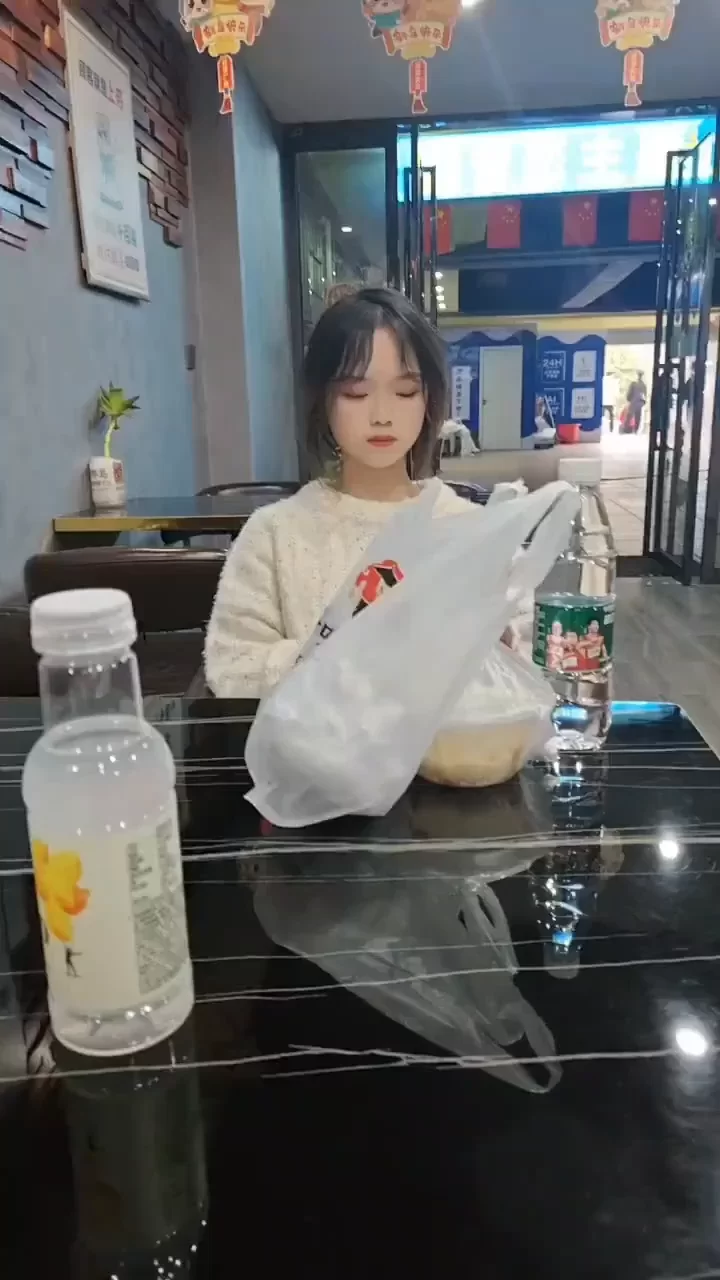 自拍 ❤兔兔 西西 晗喵 樱空桃桃 玉米 爹咪等热门网红大合集H20【637v+50.3G】