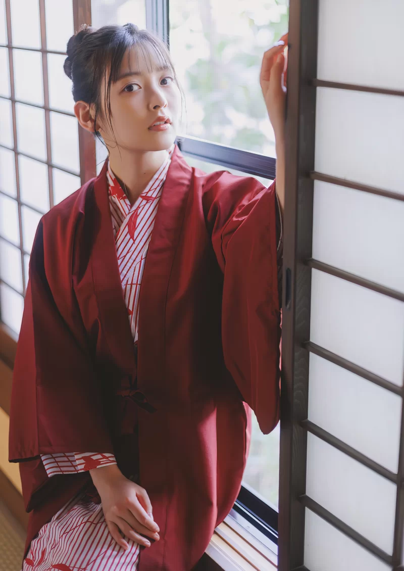 唯美写真 上坂すみれ写真集 すみぺのほっこり本」【130p+423m】