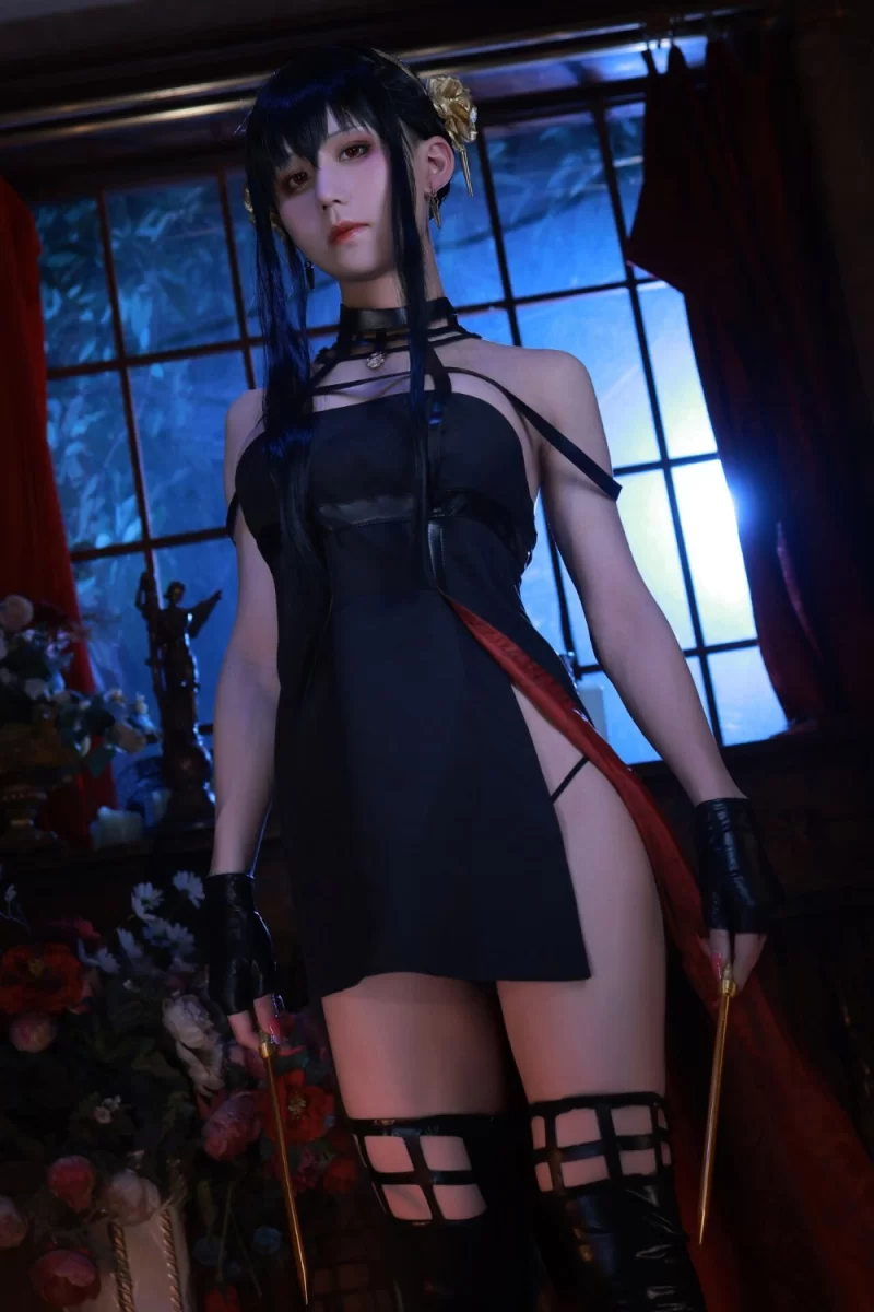 国产coser 桜满三时  约尔礼服 [45P-416MB]【45P+416M】