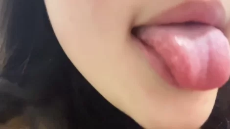 ASMR 软趣味zzz 口水舔屏【1v+103m】